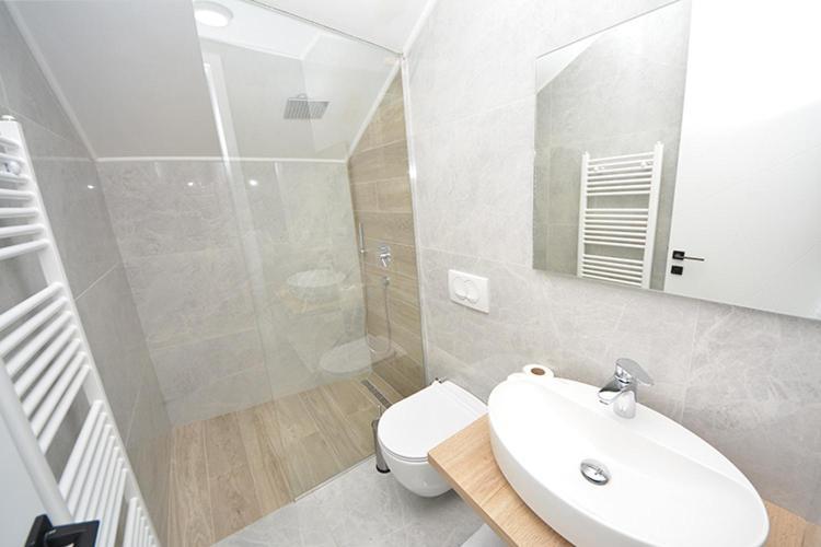 Miss Saray Apartment *